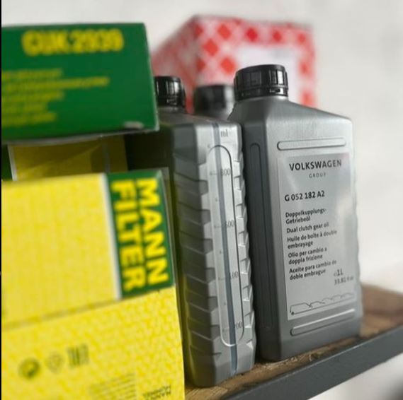 Revizie auto și întreținere periodică - Schimb ulei și filtre la DasWerkstatt Brașov